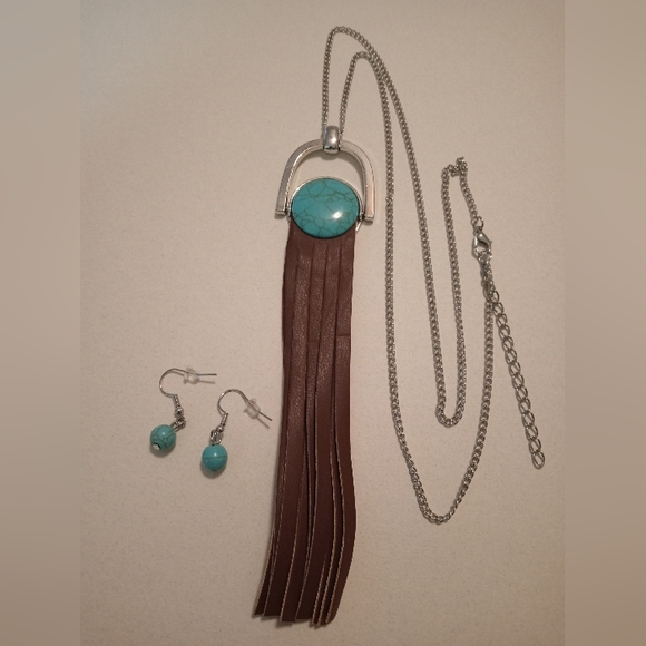 unknown Jewelry - #711.  Semi Precious Stone And Faux Leather Tassel Necklace And Earrings Bundle
